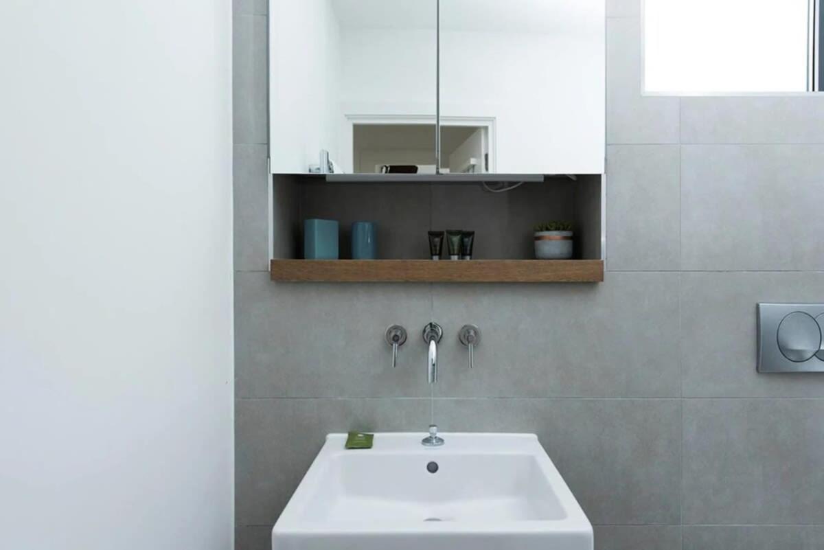 Modern 2 Bed Apartment W Balcony In Londres Exterior foto