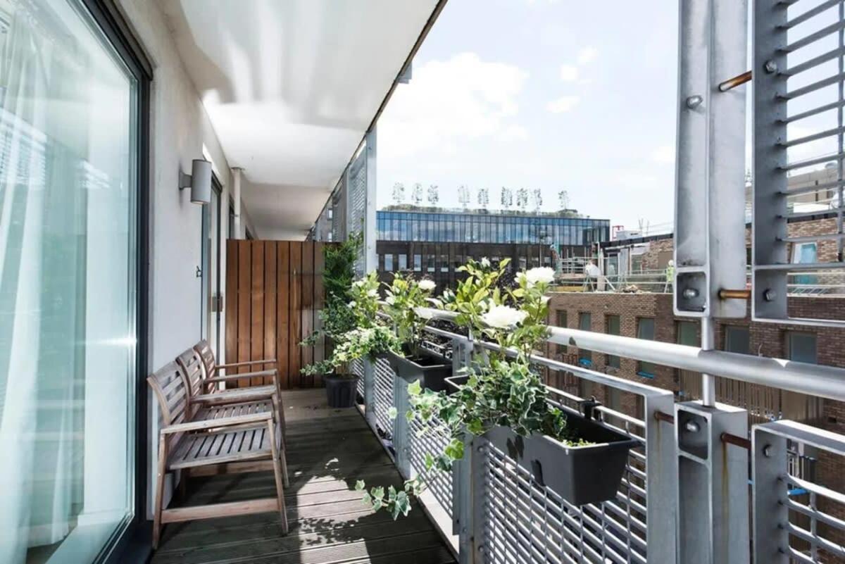 Modern 2 Bed Apartment W Balcony In Londres Exterior foto